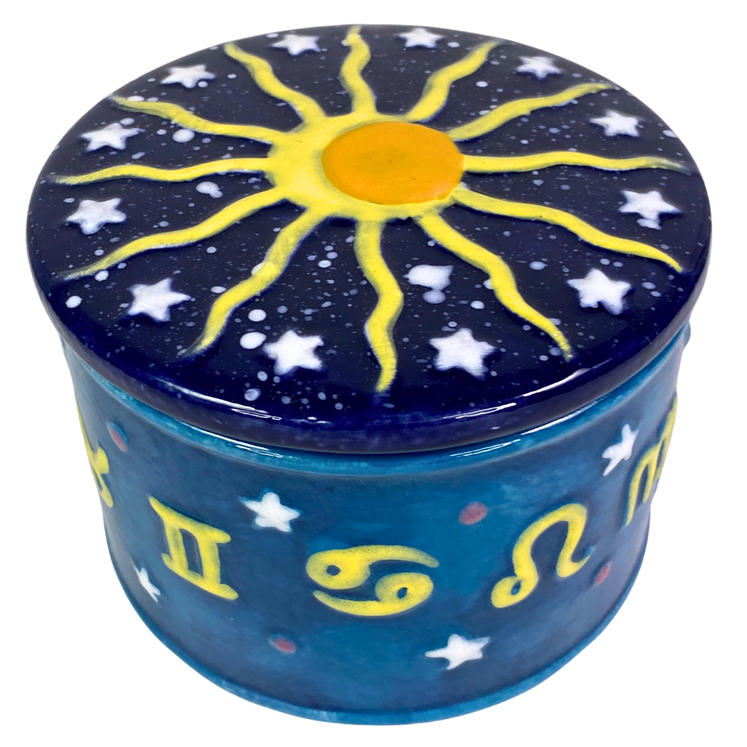 🌙 Astrology Box